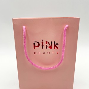 Málaí páipéir a fheabhsaíonn luach an bhranda